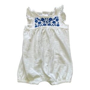 #177, starting out, one piece bodysuit, w/ flower embroidery, size 9 months